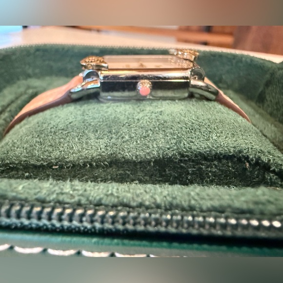 Coach Cadie Watch with Blush Pink Strap and Tea Rose Motifs - Picture 4 of 8